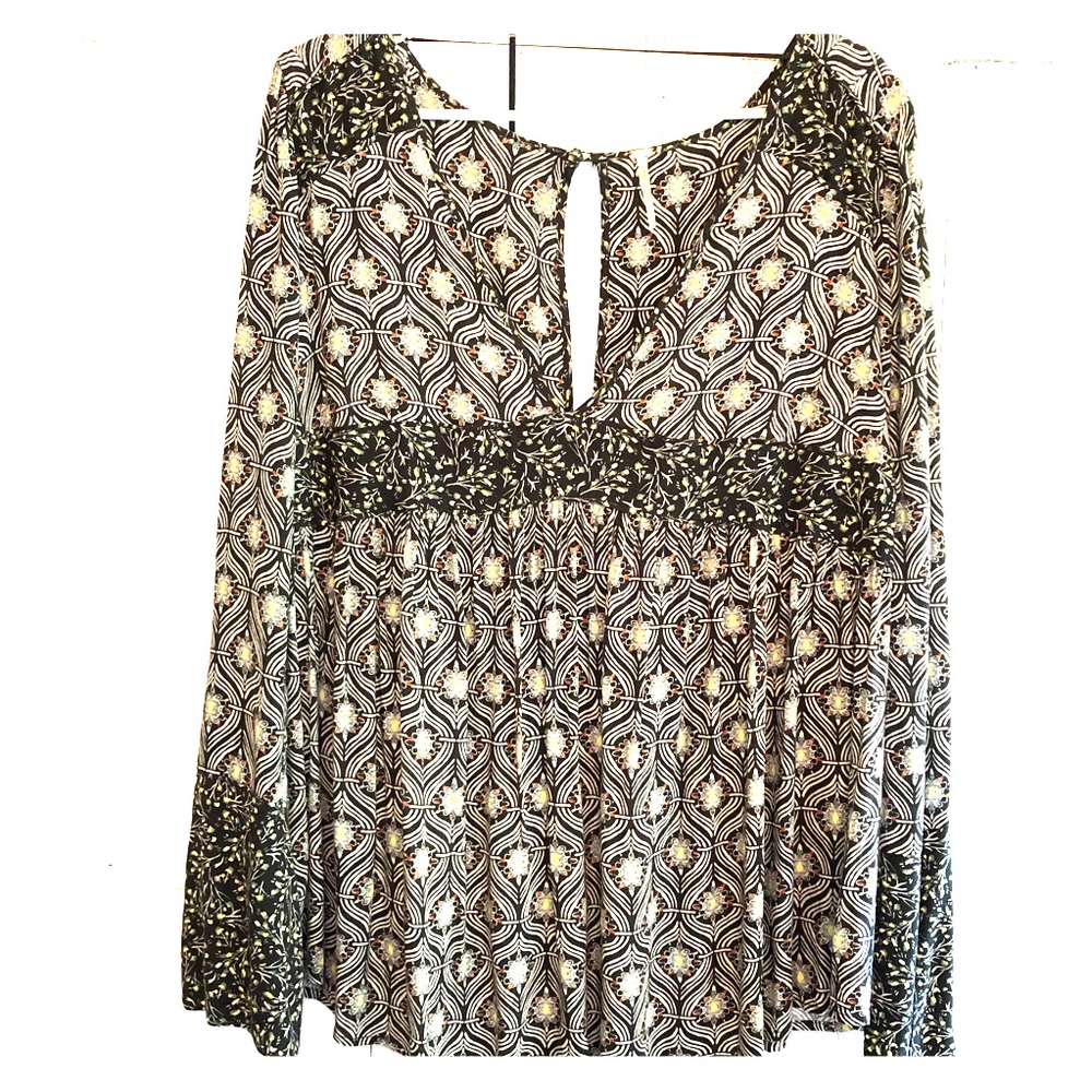 Free People Black Rolling Hill’s tunic top